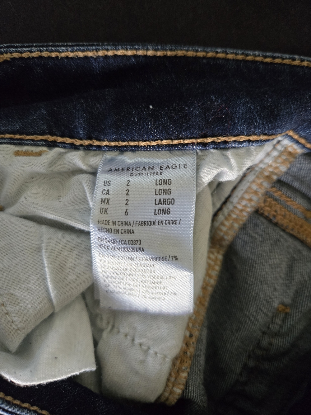 American Eagle Outfitters Dark Wash Jegging - Picture 3 of 4
